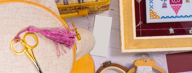 kontakt i studio haftu